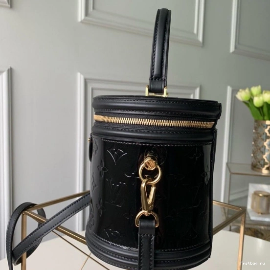 First bag ru LOUIS VUITTON CANNES 0809